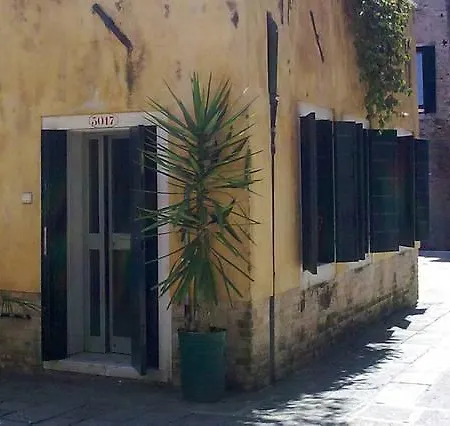 Apartment San Marco Quaggio *